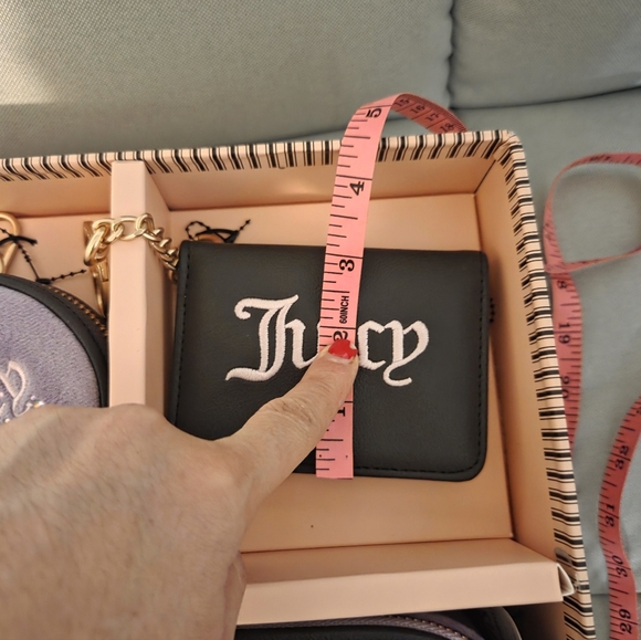 Juicy Couture Lavender and Black Bag Set - Picture 11 of 11